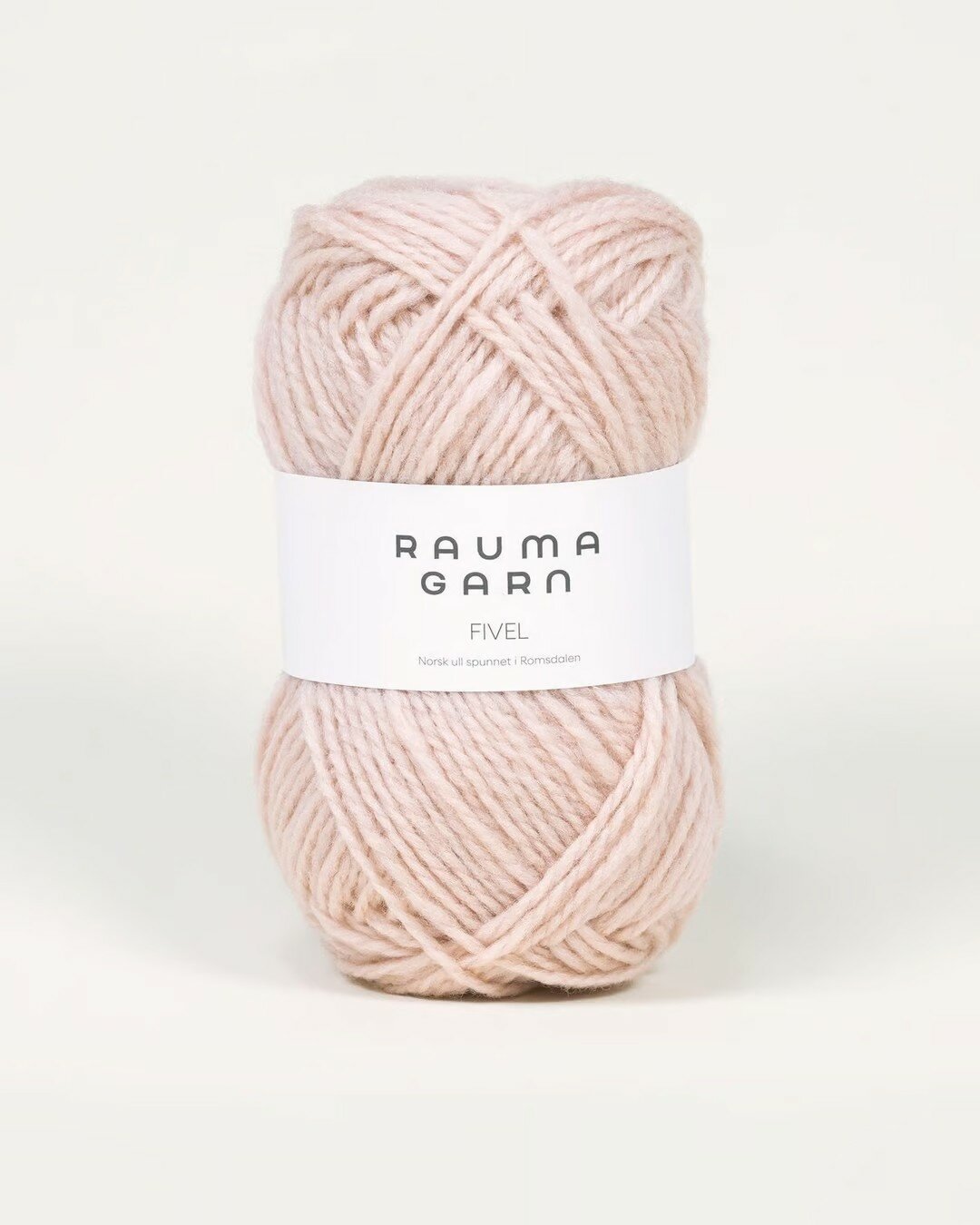 Rosa Sky 19| Fivel