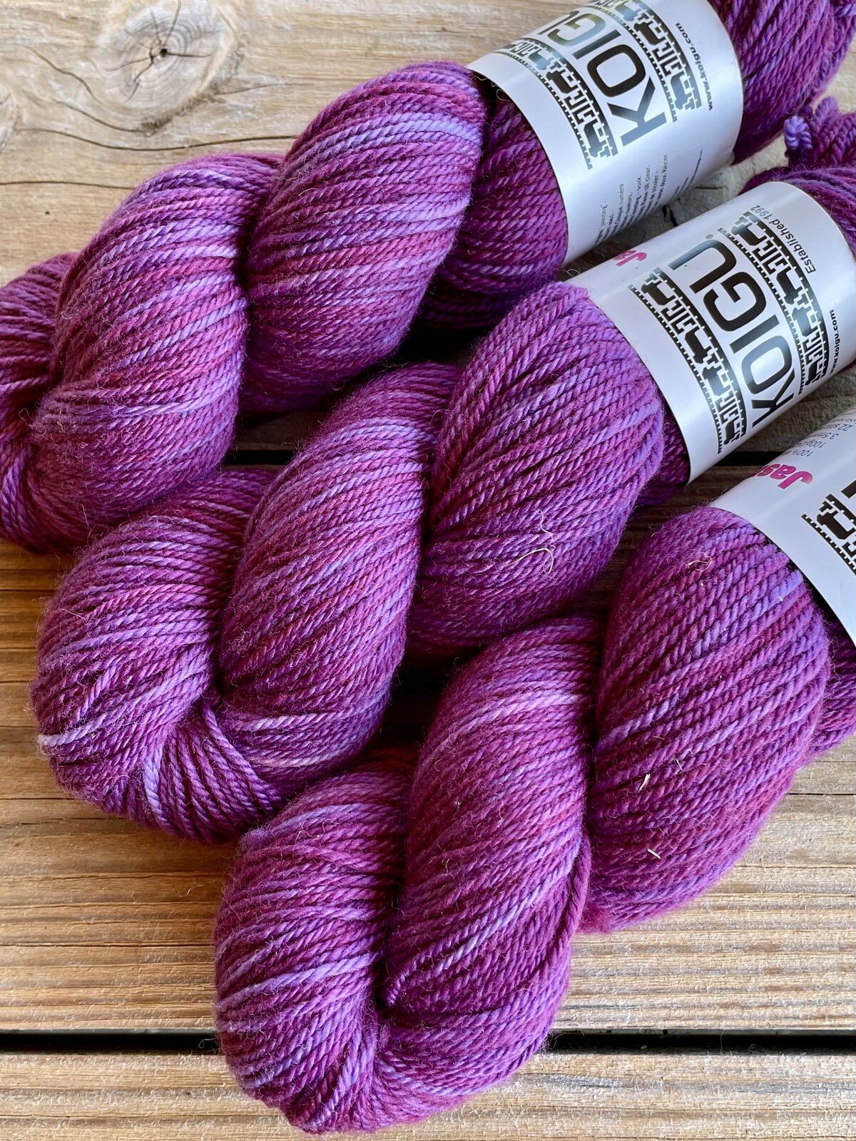 Koigu Jasmine rozelila