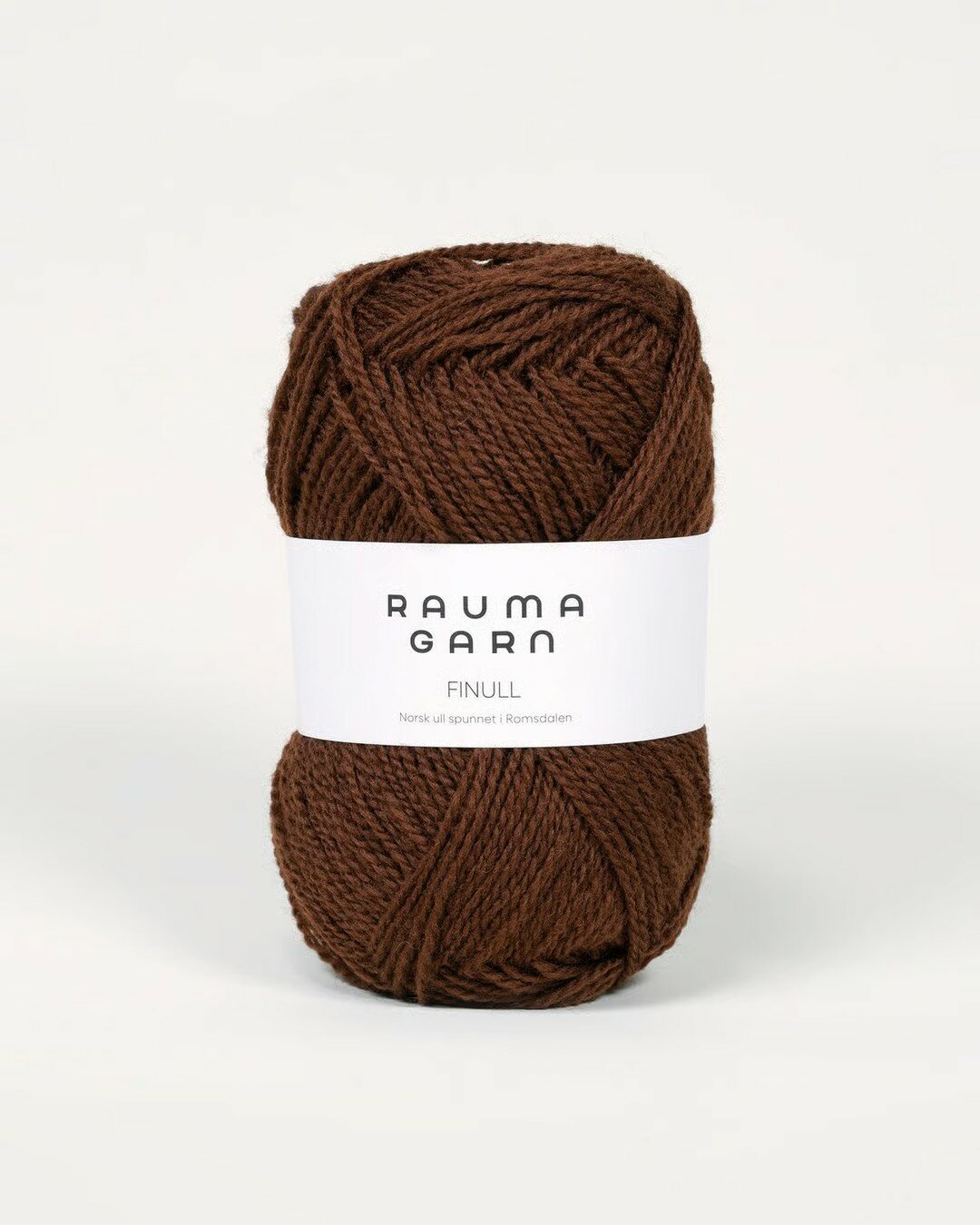 Roodbruin 464 | Finull