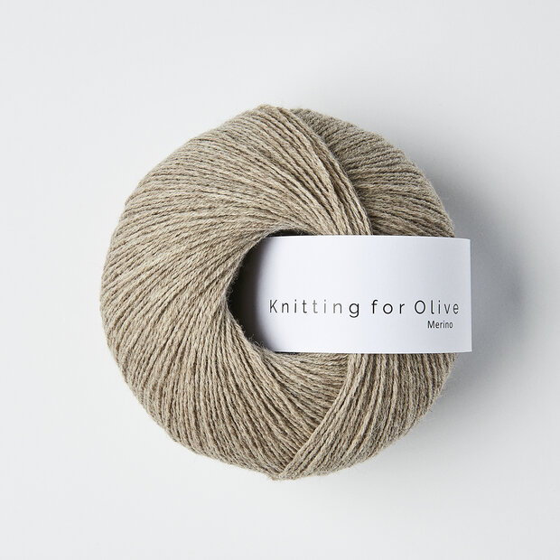 Knitting for Olive Oatmeal