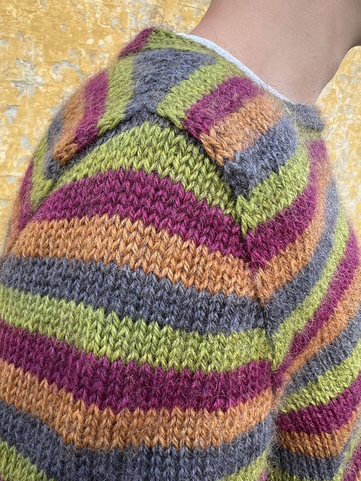 &Aring;sa Tricosa- Color and Texture &ndash; Naadloos breien met Ziggurats, kabels &amp; structuurpatronen