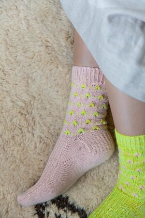 52 Weeks of socks Vol.II - HELAAS UITVERKOCHT