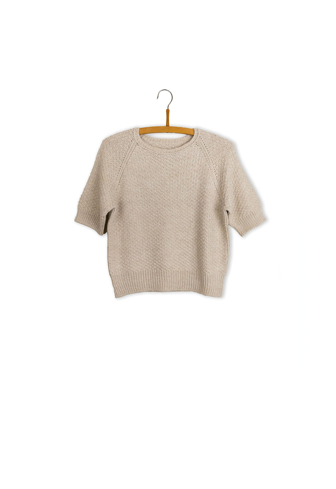 Isager Pearl Tee - een tijdloze top-down trui met raglan