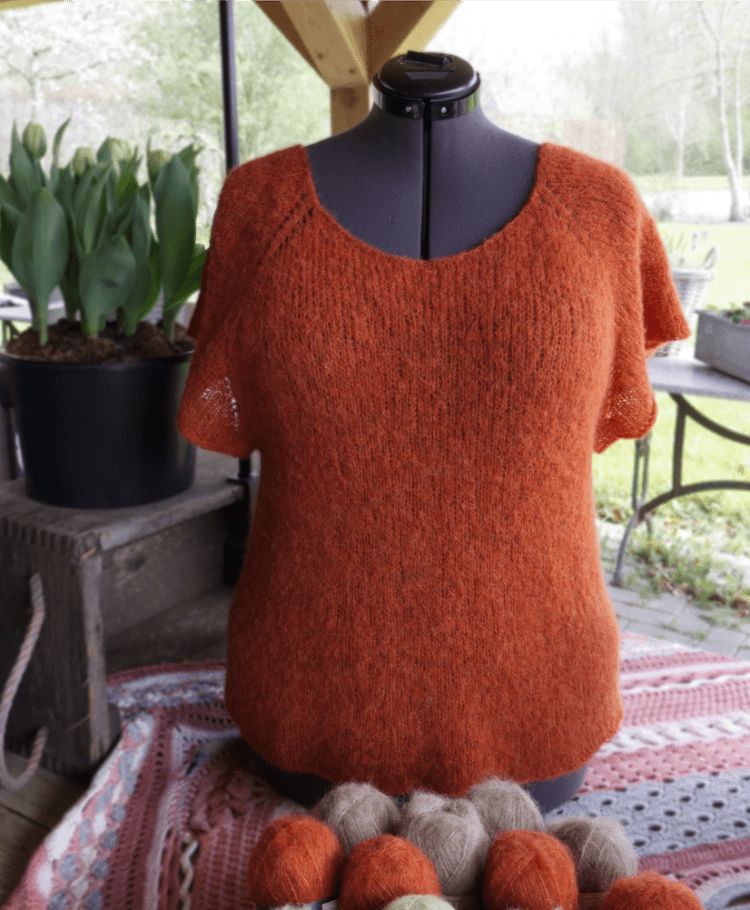 Isager Bluebell zomertruitje breipakket | Isager Soft Fine | luchtig top - down truitje