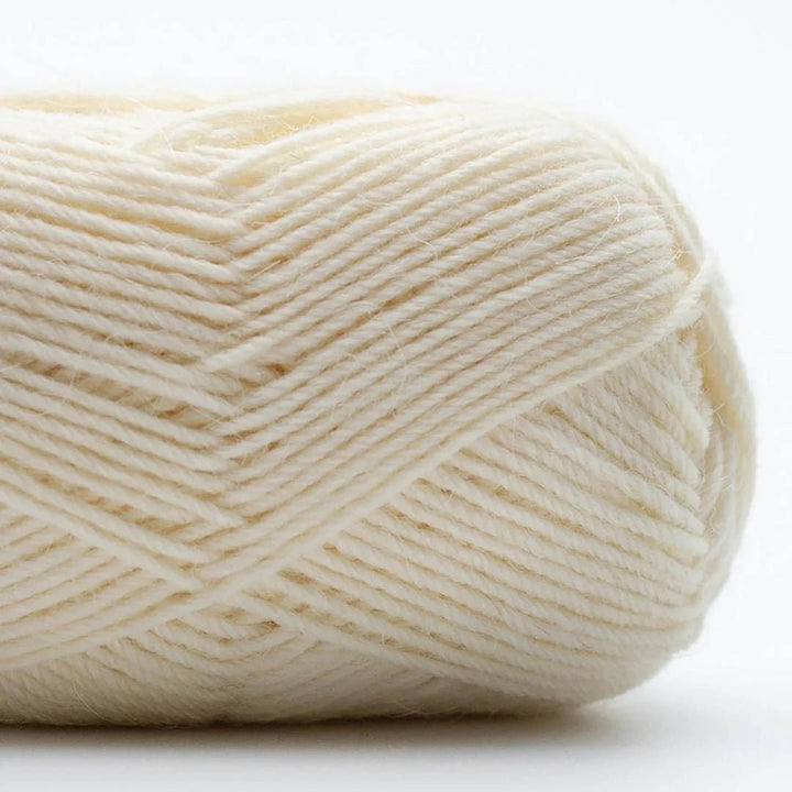 Kremke soul wool Edelweis Alpaca 25gram-100 meter | Kremke soul wool